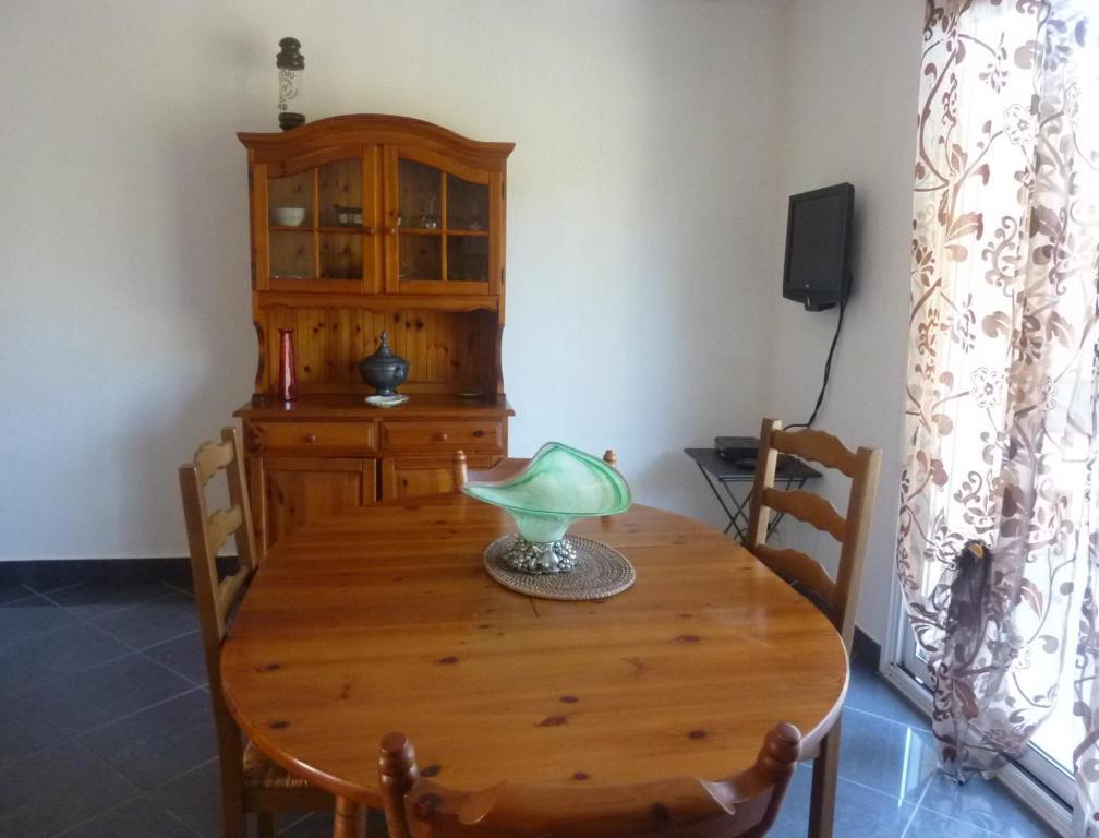Appart'Hotel Les Rochers Auriol Habitación foto