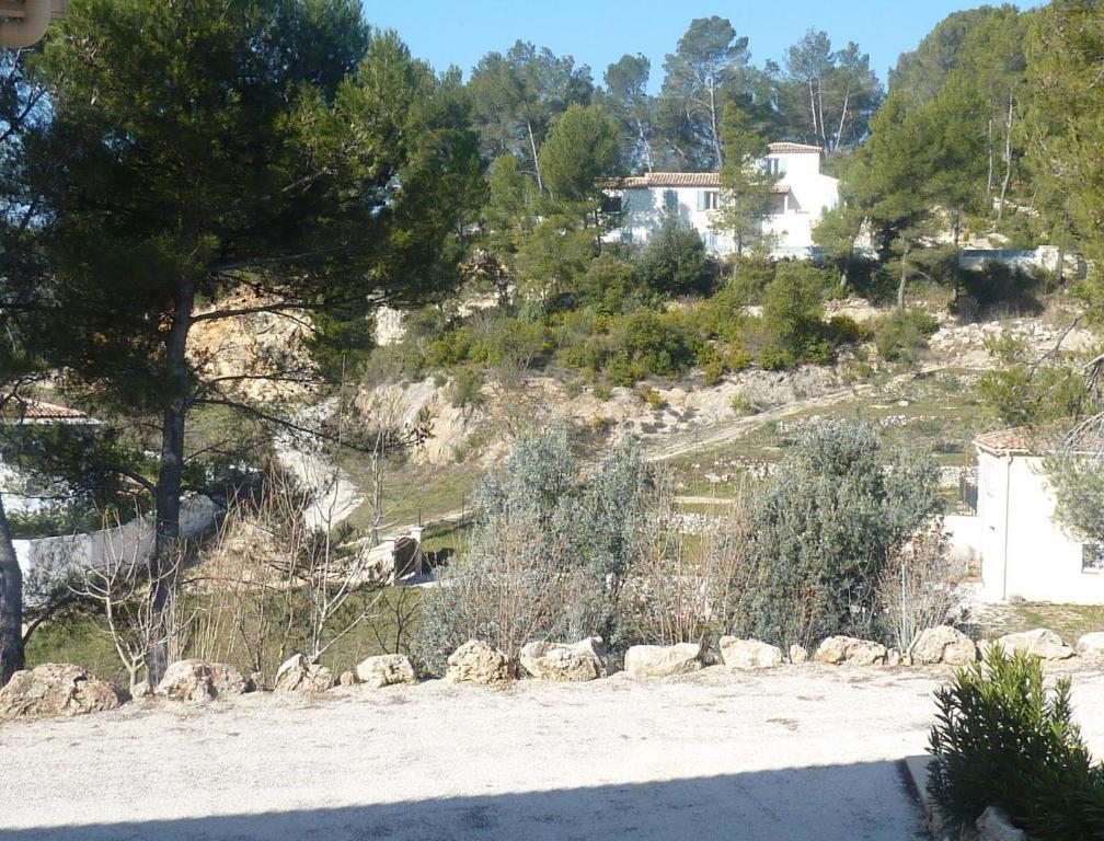 Appart'Hotel Les Rochers Auriol Exterior foto